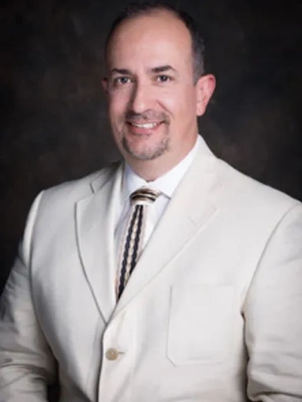 Chiropractor in Garland, TX
